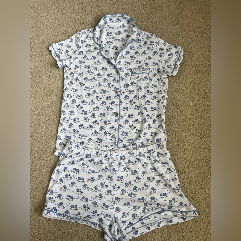 Roller Rabbit Gym Rat Polo PJs Sz L
